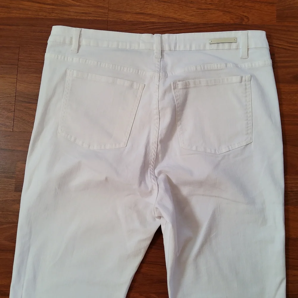 New Soft Surroundings White Capri Bermuda Jean Shorts Pants Size 18 - Picture 4 of 7